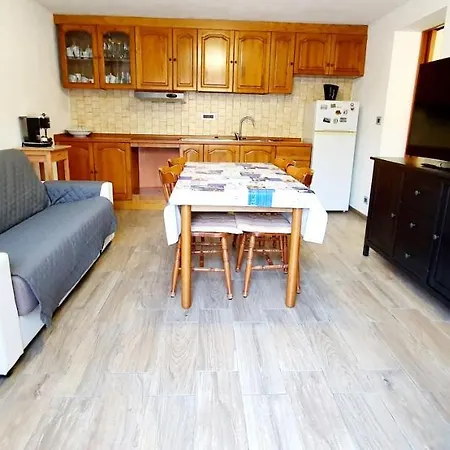 아파트 Porto Frailis 토르톨리