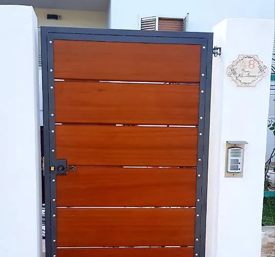 Porto Frailis 公寓 托尔托利